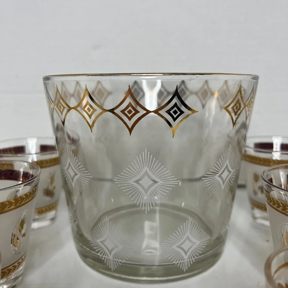 Vintage 15 Pc MCM Gold Wheat Foliage Etched Leaf Bar Set